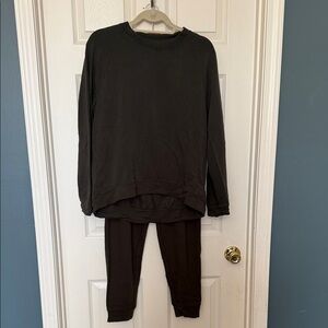 Lou & Grey Dark Green Lounge Wear